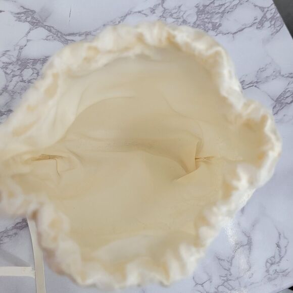 Vintage Cream Satin and Lace Women's House Slippers 60s Peep Toe - Picture 11 of 13